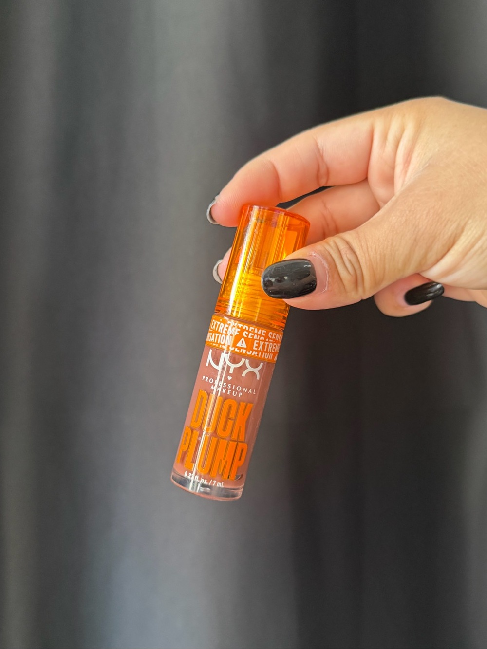NYX DUCK PLUMP HIGH PIGMENT PLUMPING LIP GLOSS